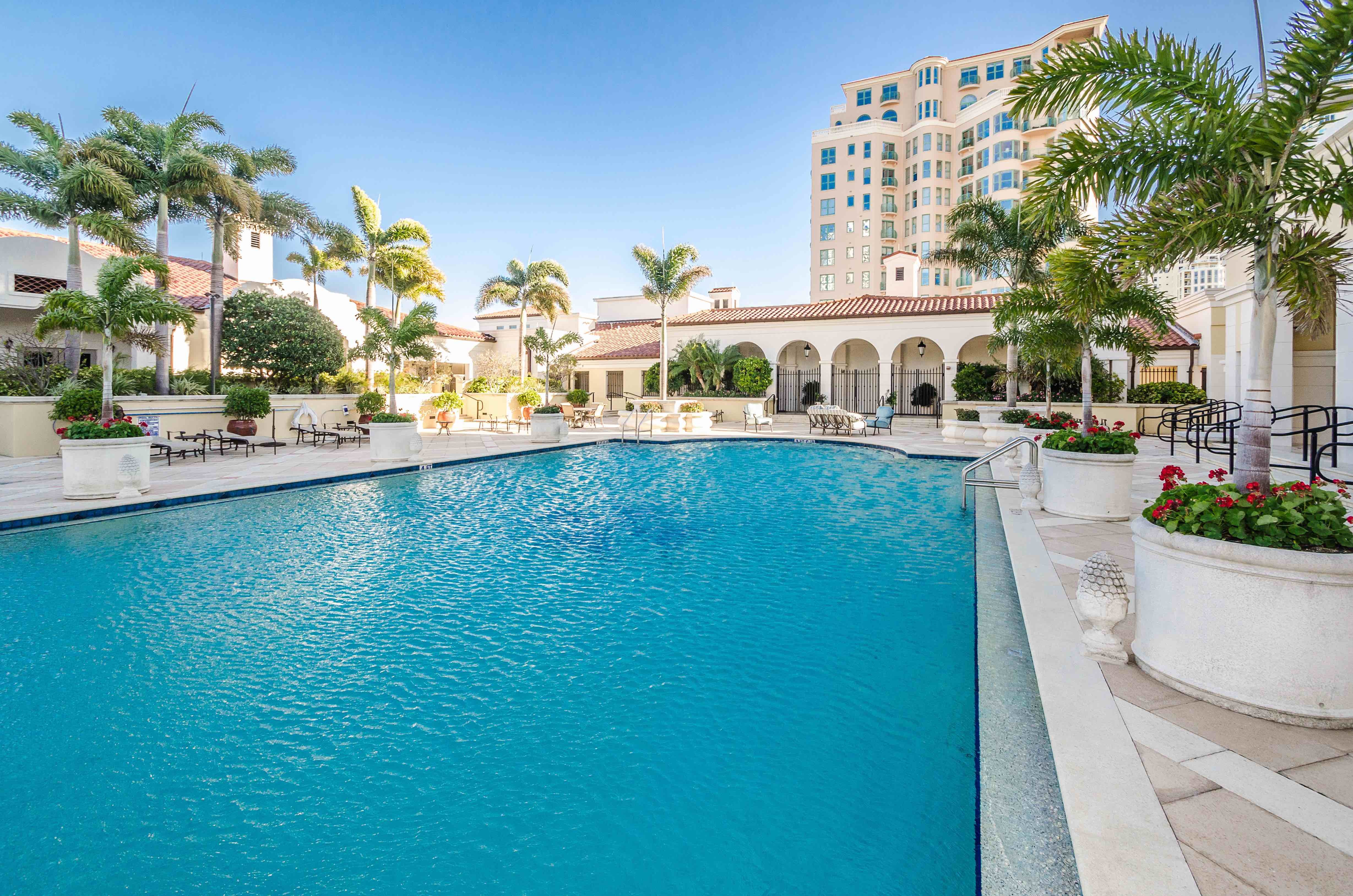 Parkshore Plaza, Downtown,  Florida Condos for Sale in St. Petersburg